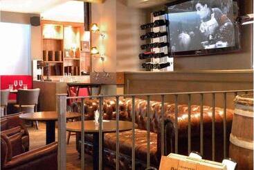 هتل Mercure Paris 19 Philharmonie La Villette