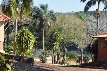 Pirayu Hotel & Resort