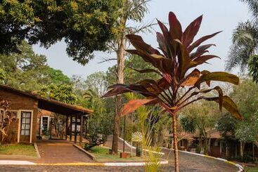 Pirayu Hotel & Resort
