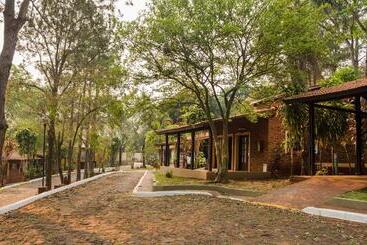 Pirayu Hotel & Resort