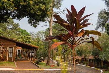 Pirayu Hotel & Resort
