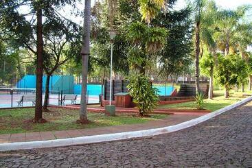 Pirayu Hotel & Resort
