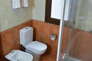 Gardi Hotel & Suites