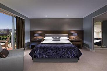Отель Sheraton Grand Sydney Hyde Park