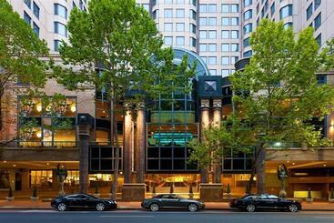 Отель Sheraton Grand Sydney Hyde Park