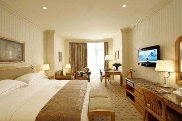 Sheraton Kuwait, A Luxury Collection Hotel, Kuwait City