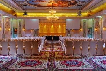 Sonesta Hotel Tower & Casino Cairo