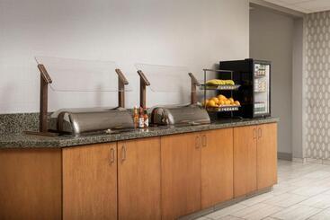 هتل Springhill Suites By Marriott Boise Parkcenter