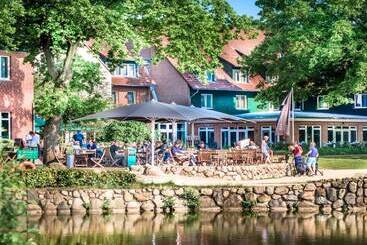Steigenberger Hotel Treudelberg Hamburg