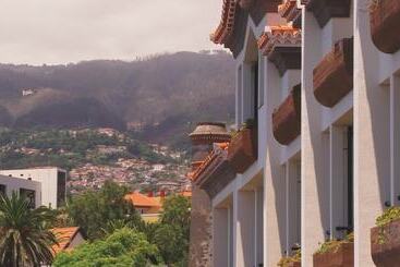 هتل The Cliff Bay  Portobay
