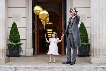 هتل The Lanesborough, Oetker Collection