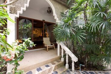 هتل Tropica Bungalow Beach