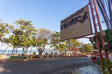 هتل Tropica Bungalow Beach