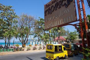 هتل Tropica Bungalow Beach