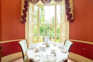 Bailbrook House Hotel, Bath