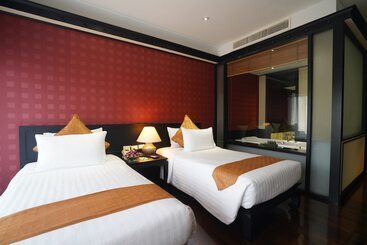 هتل Blue Canyon Country Club