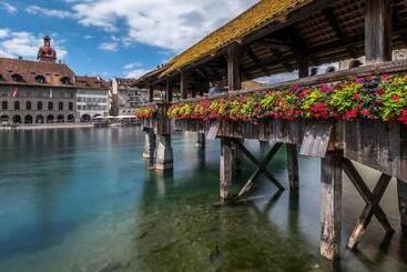 هتل Central Luzern