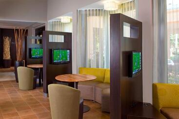 هتل Courtyard Orlando International Drive/convention Center