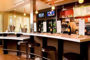 هتل Courtyard Sacramento Airport Natomas