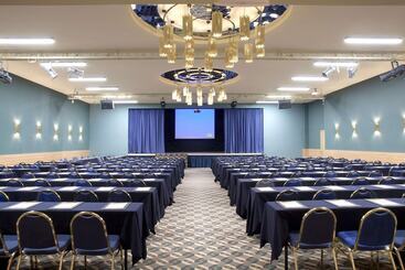 Hotel Dolce By Wyndham Athens Attica Riviera