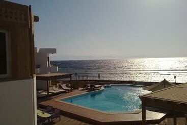 هتل Dyarna Dahab