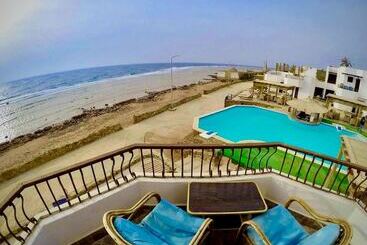 هتل Dyarna Dahab