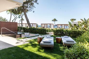 هتل Four Seasons Astir Palace Athens