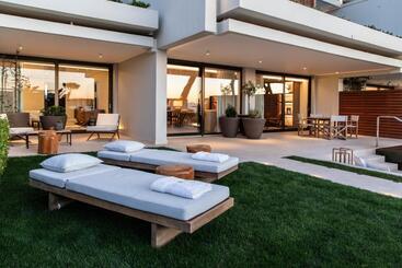 هتل Four Seasons Astir Palace Athens