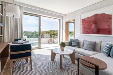 هتل Four Seasons Astir Palace Athens