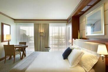 هتل Four Seasons Astir Palace Athens