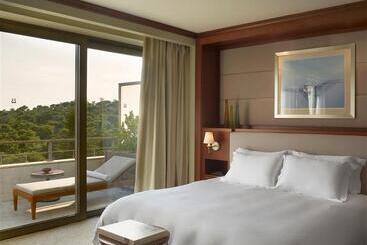 هتل Four Seasons Astir Palace Athens