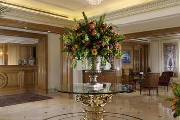 هتل Intercontinental Le Vendôme Beirut