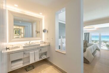هتل Le Blanc Resort Cancun Adults Only   All Inclusive