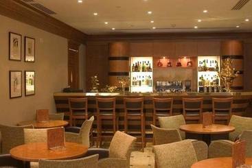 호텔 Moscow Marriott Tverskaya
