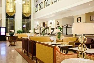 호텔 Moscow Marriott Tverskaya