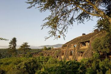 هتل Ngorongoro Serena Safari Lodge