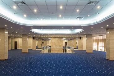 Radisson Slavyanskaya Hotel And Business Centre, Moscow