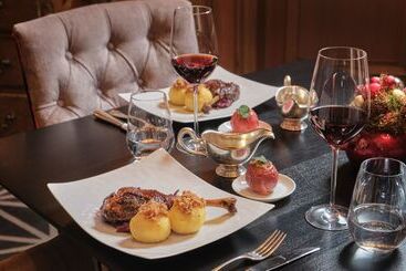 בית מלון כפרי Regent Berlin, An Ihg