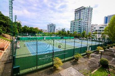 هتل Royal Wing Suites & Spa Pattaya