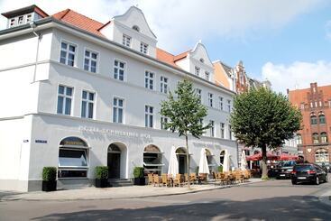 هتل Schweriner Hof
