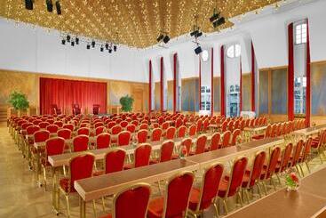 هتل Sheraton Offenbach