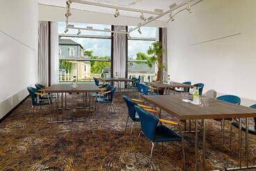 هتل Sheraton Offenbach