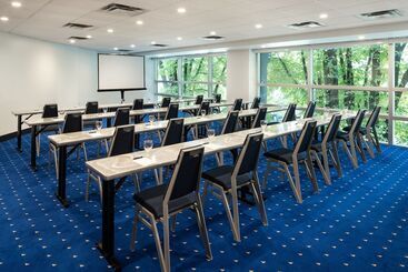 هتل Sheraton Vancouver Wall Centre