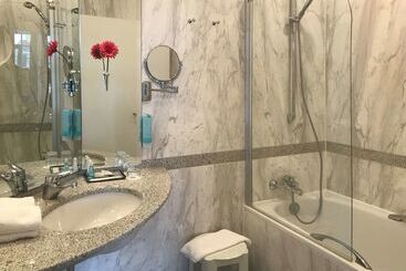 Sorat Insel Hotel Regensburg