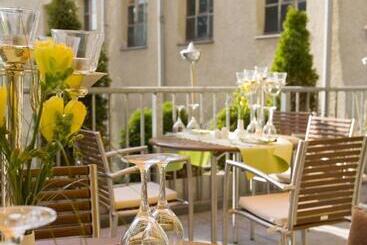 Sorat Insel Hotel Regensburg