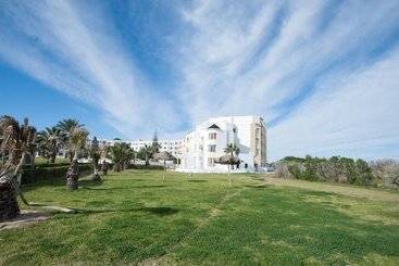 酒店 Thapsus Beach Resort