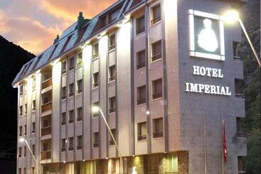 Hotell YOMO Imperial