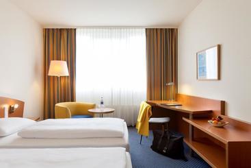هتل Vienna House By Wyndham Baltic Stralsund