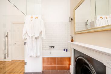 The Berkeley Square Hotel Bristol