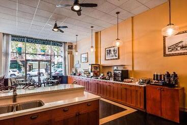 Best Western Plus Pioneer Square Hotel Downtown